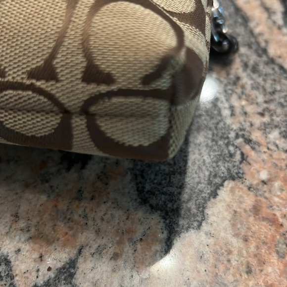 Coach Tan/Brown Signature Canvas Wristlet Clutch with Leather Trim - Picture 4 of 9
